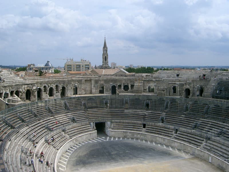 Nimes arena