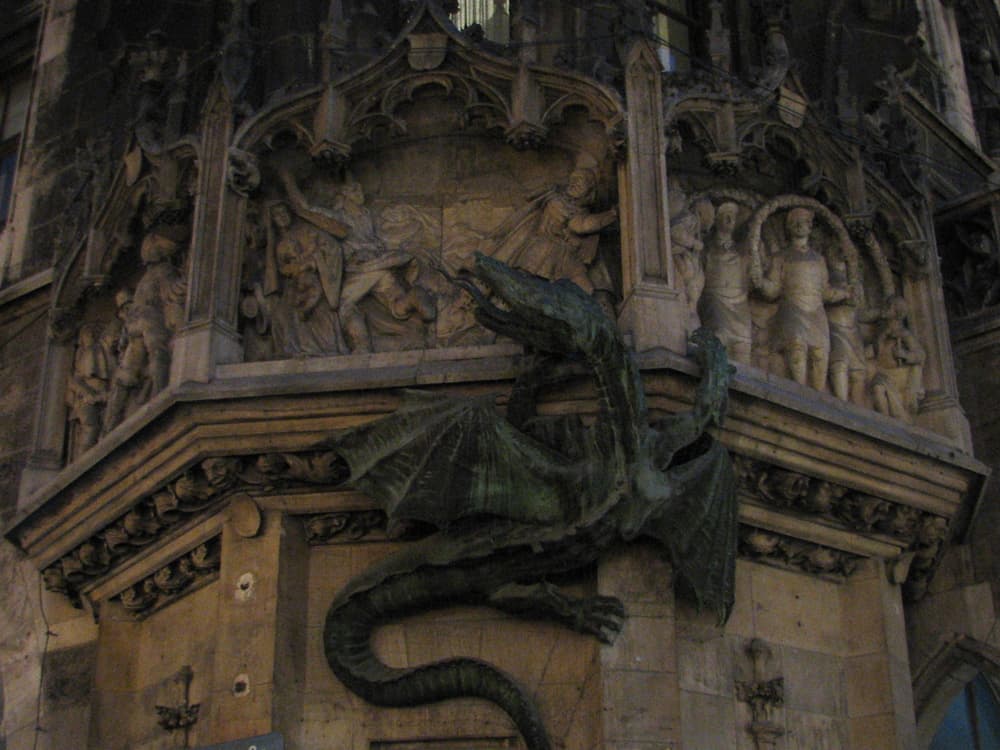 Dragon clinging to wall