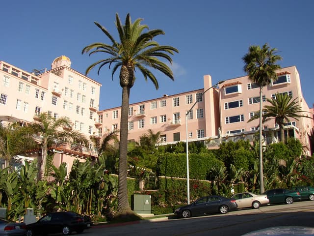 La Valencia hotel in La Jolla