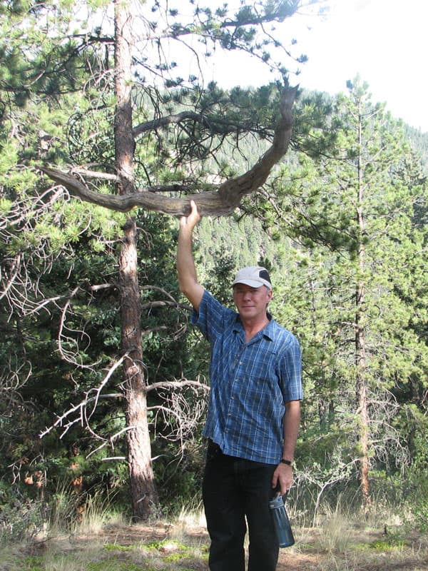 Dad with bow