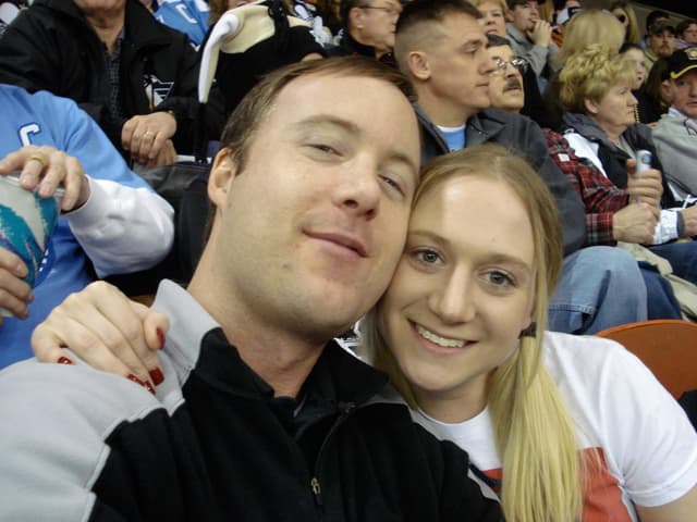 Allen & Lara at Penguin's game